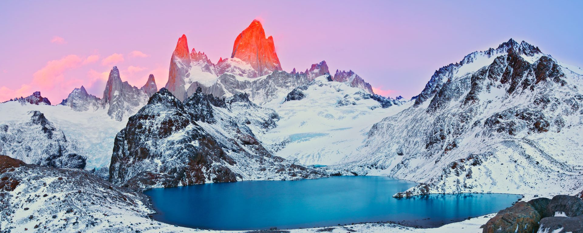 Sunrise on Mount Fitz Roy and Laguna de los Tres, Los Glaciares National Park, Patagonia, Argentina