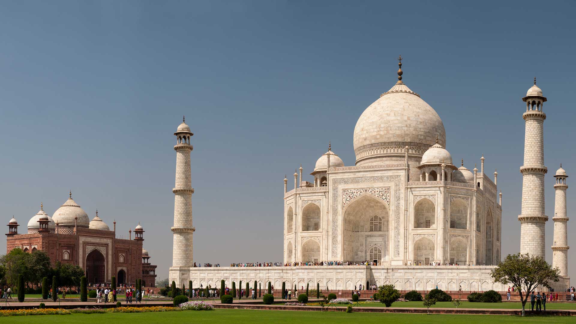 The glorious Taj Mahal in Agra, India with GeoEx